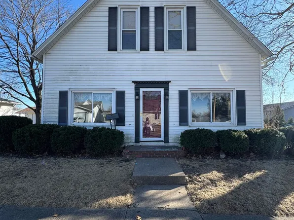 207 W Marion St, Sigourney, IA 52591