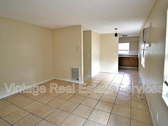 3rd image of 3433 3rd Ave S #10