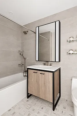 Bathroom, photo 1