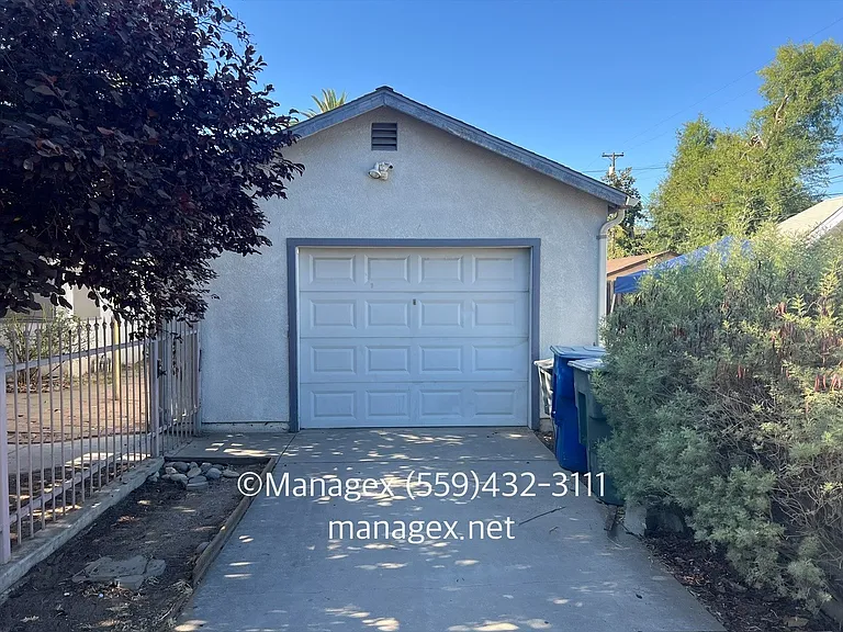 1495 N Safford Ave — Photo 19