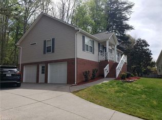 3800 Velinda Dr, Winston Salem, NC 27106