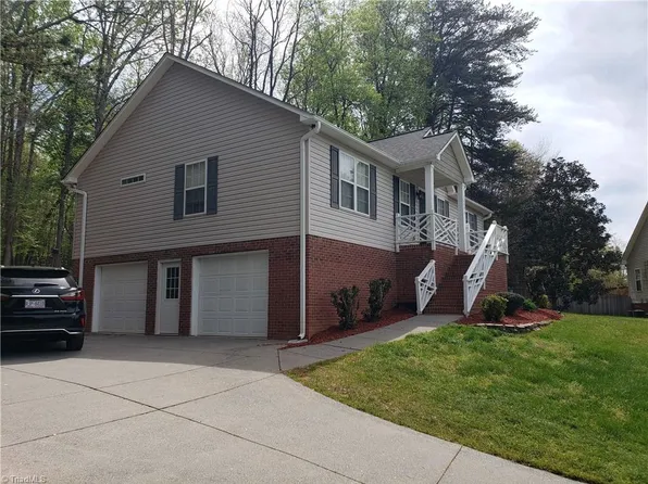 3800 Velinda Dr, Winston Salem, NC 27106