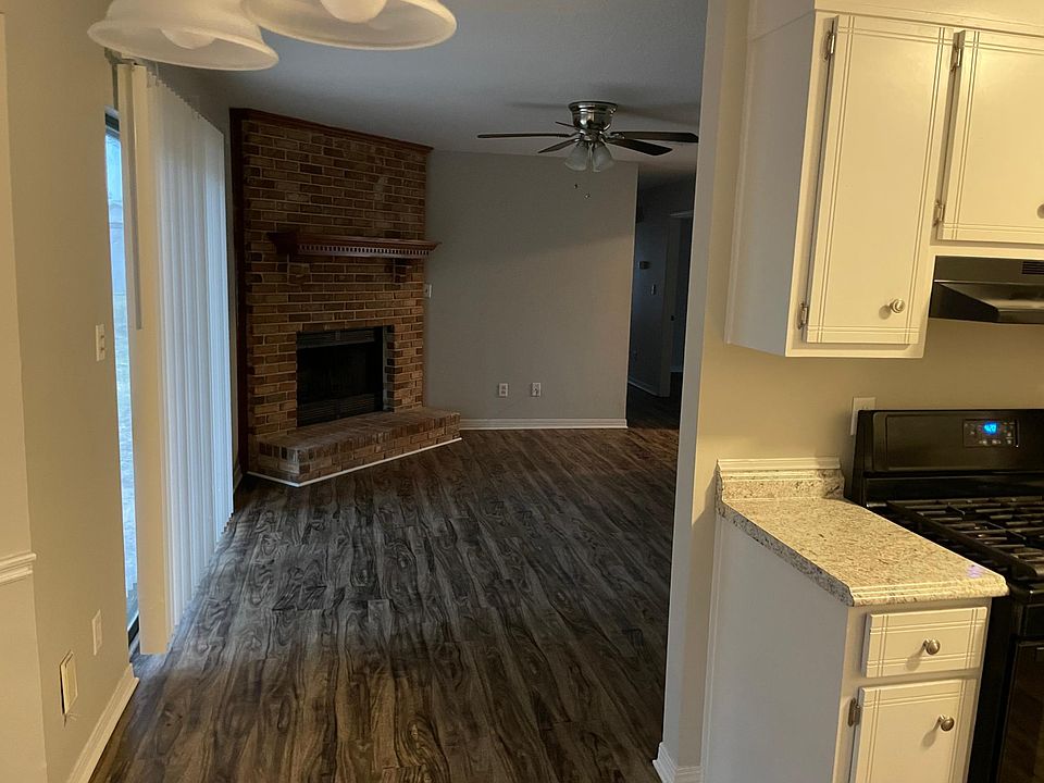 Dining to living room