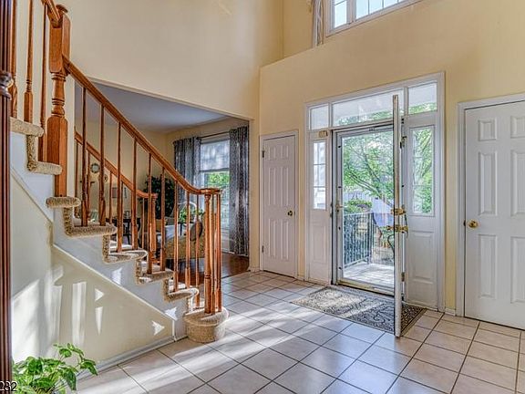 2nd image of 75 Bradley Ln