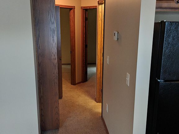 3rd image of 2907 Sumac St