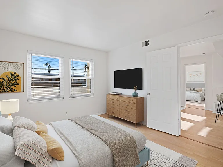 231 Cabrillo St — Photo 16