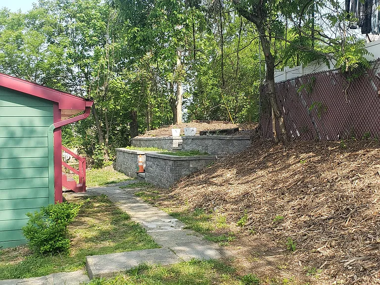 116 E Main St — Photo 17