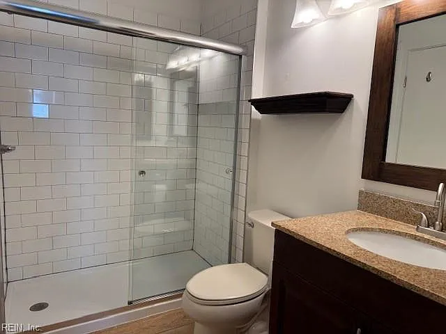 2123 Retreat Ct — Photo 6
