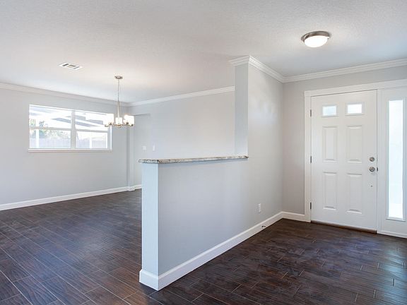 2nd image of 1249 Seminole Dr