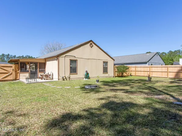 1812 SHERATON LAKES Circle, Middleburg, FL 32068
