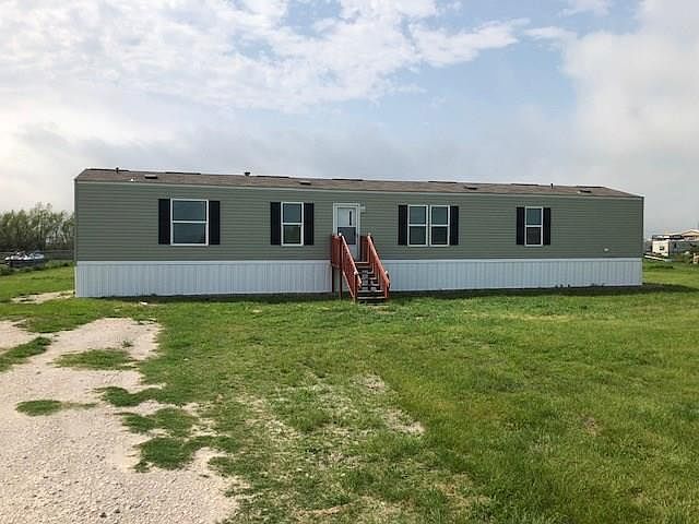 1st image of 3213 Elderberry Ln