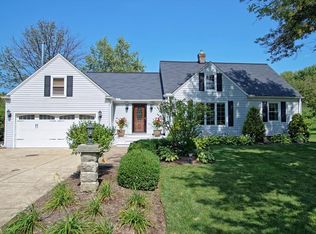 36401 Eddy Rd, Willoughby Hills, OH 44094