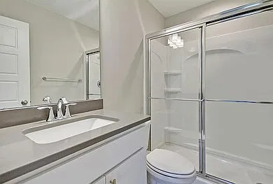 3 bed, 1377 sqft, $2,850 — Photo 3