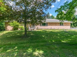 12246 Bean Rd, Chardon, OH 44024