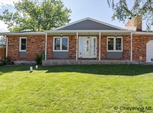 718 Phoenix Dr, Cheyenne, WY 82001