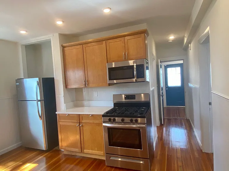 15 Kelley Ct #2 — Photo 16