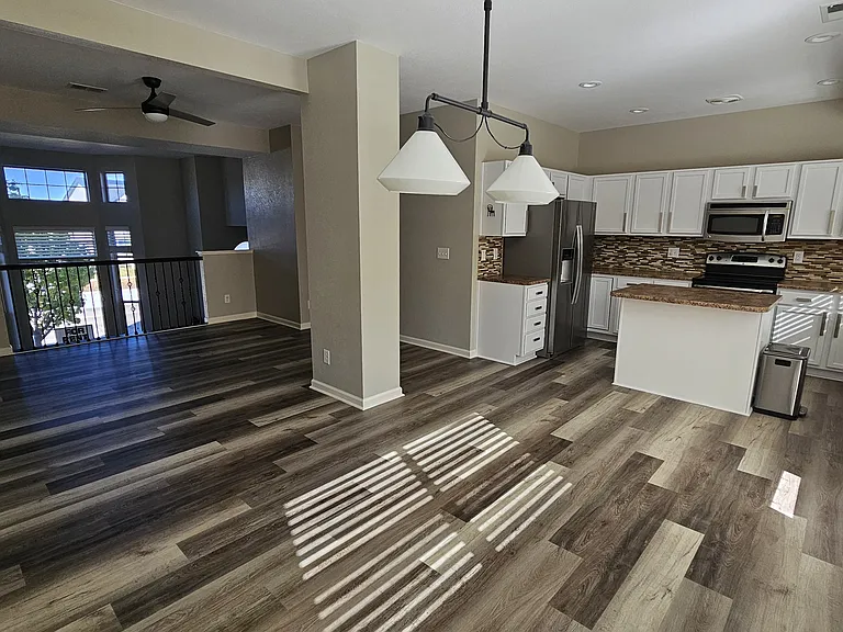 18044 French Creek Ave — Photo 12