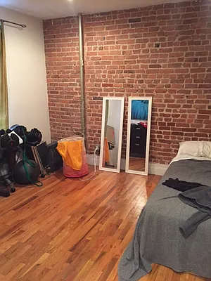 Rented by PMG Real Estate  | media 39