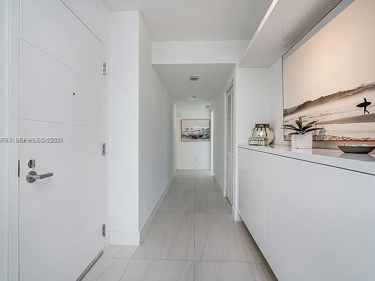 400 Sunny Isles Blvd #1804 — Photo 14