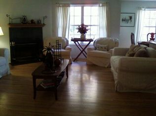 28 Springholm Dr, Berkeley Heights, NJ 07922