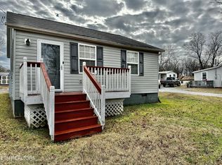 1916 Morganton Rd, Maryville, TN 37801