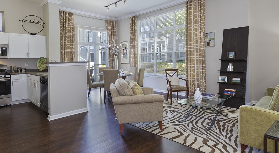 1st image of 102 Fallsgrove Blvd #2287336