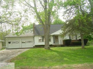2043 Hamilton St, Holt, MI 48842