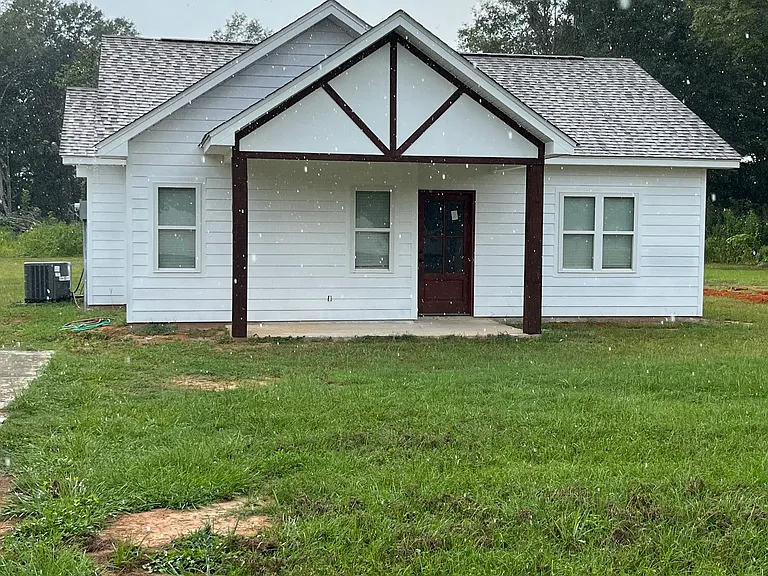 71 John Evans Rd — Photo 1