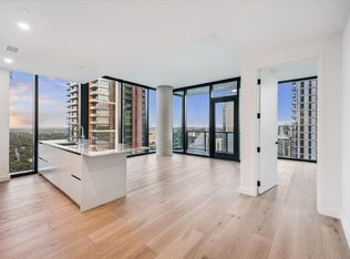 610 Davis St #2702, Austin, TX 78701