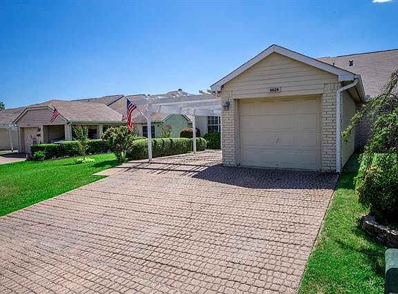 3rd image of 5525 Stoney Glen Dr