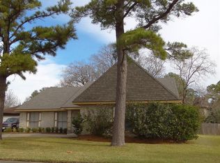 8827 Hydethorpe Dr, Houston, TX 77083