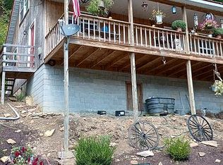 15977 McBride Bluff Rd, Shoals, IN 47581