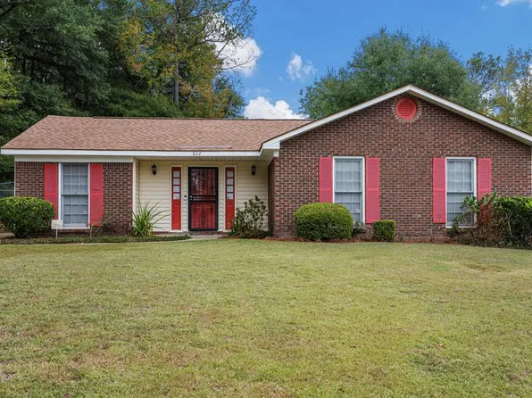822 Reaper Ln, Columbus, GA 31907