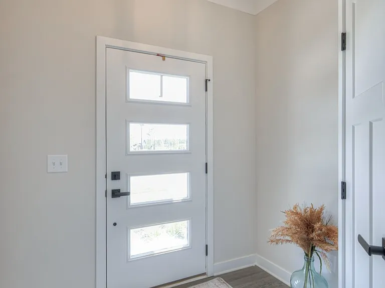 2013 Walnut Ln — Photo 4