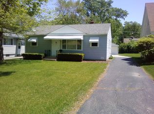 329 S Harvard Ave, Addison, IL 60101