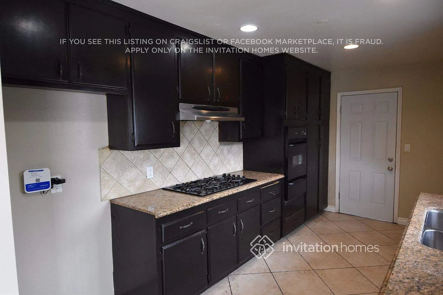 8451 Costello Ave Panorama City, CA 91402 — Photo 4