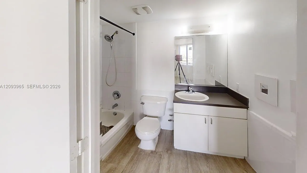 San Lorenzo Condo — Photo 4