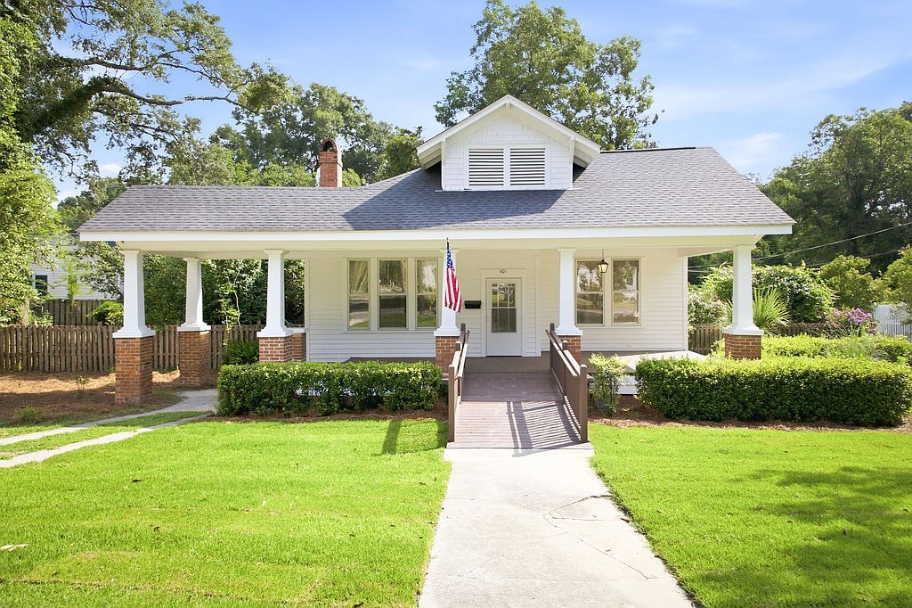 601 Hampton St - Property Image
