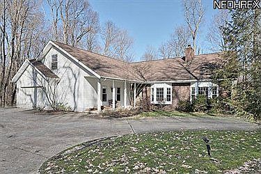 1st image of 19076 Elizabeth Ln