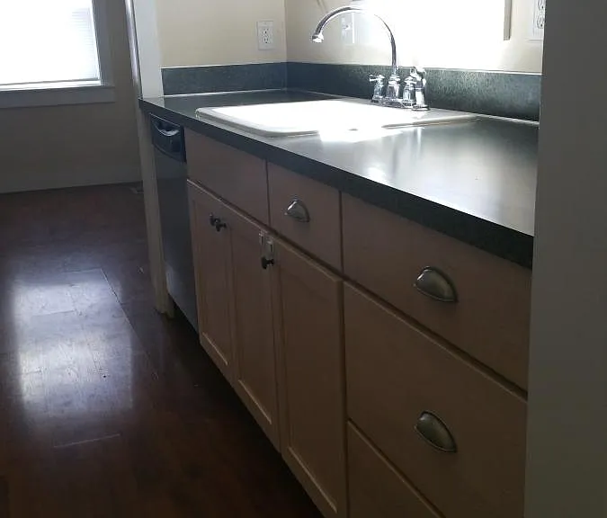 Kitchen to mudroom and back door
