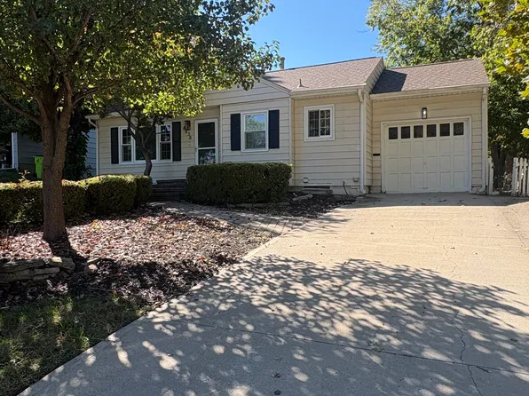 4938 Briar St, Roeland Park, KS 66205
