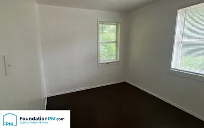 1277 Airways Blvd #2 — Photo 8