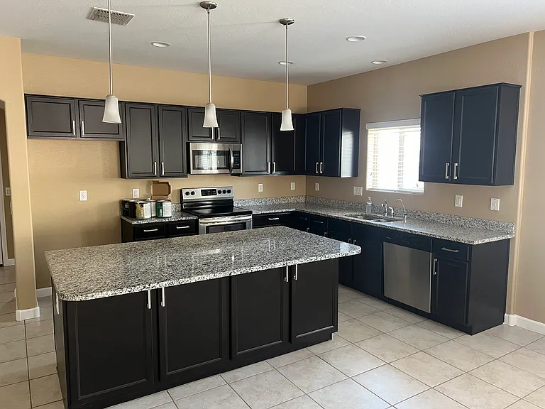 23788 W Mohave St — Photo 3