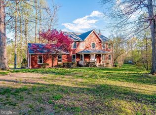 7799 Kings Haven Dr, Marshall, VA 20115