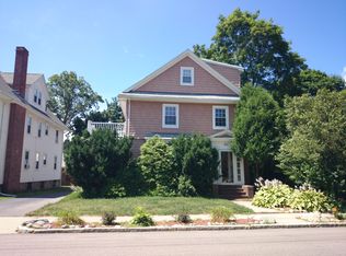 311 Park St, West Roxbury, MA 02132