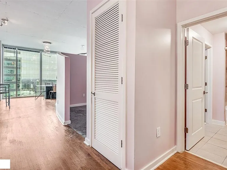 3324 Peachtree Rd NE #2515 — Photo 3