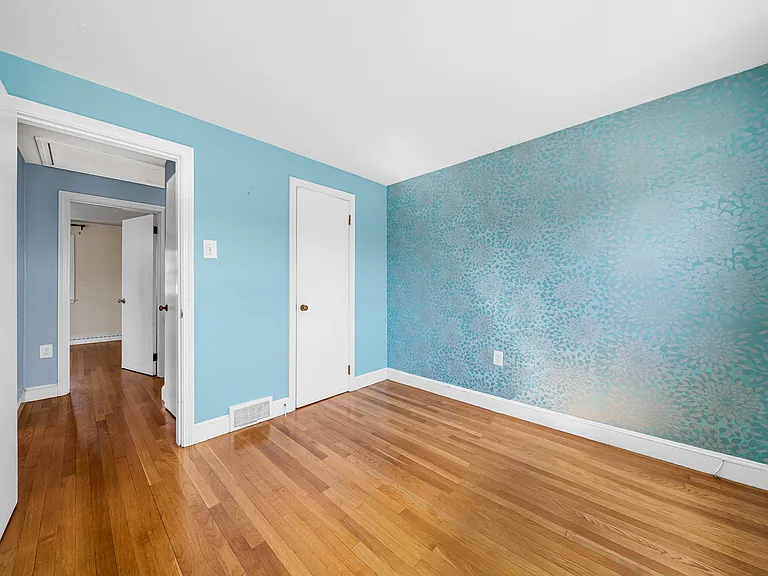 395 Massachusetts Ave — Photo 21