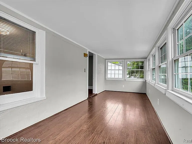 417 W Lincoln Ave #2 — Photo 13