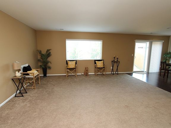4th image of 1013 86th Ave SE