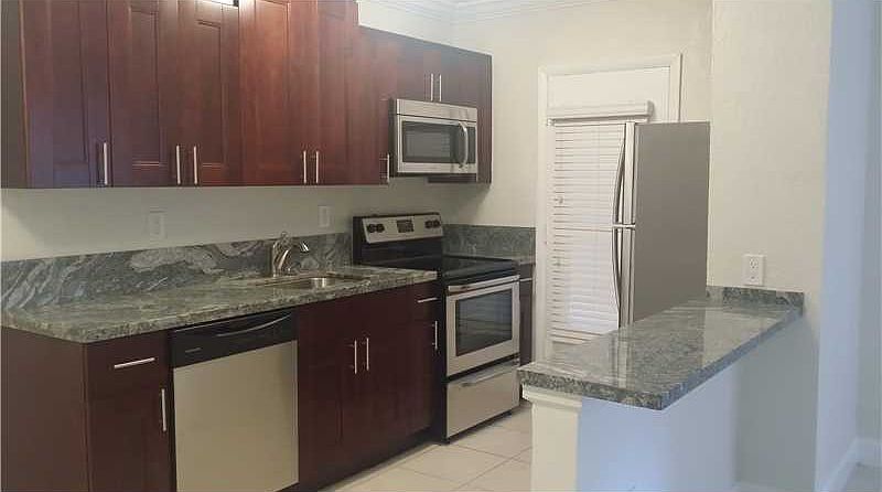 1st image of 890 NW 45th Ave #17